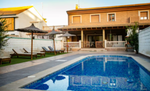 Valencia Beachvolleyball Camps 2027 BVT Villa mit Pool